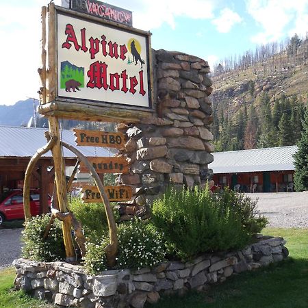 Alpine Motel Of クック・シティ エクステリア 写真